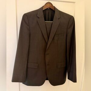 Hugo Boss Charcoal Men's Suit